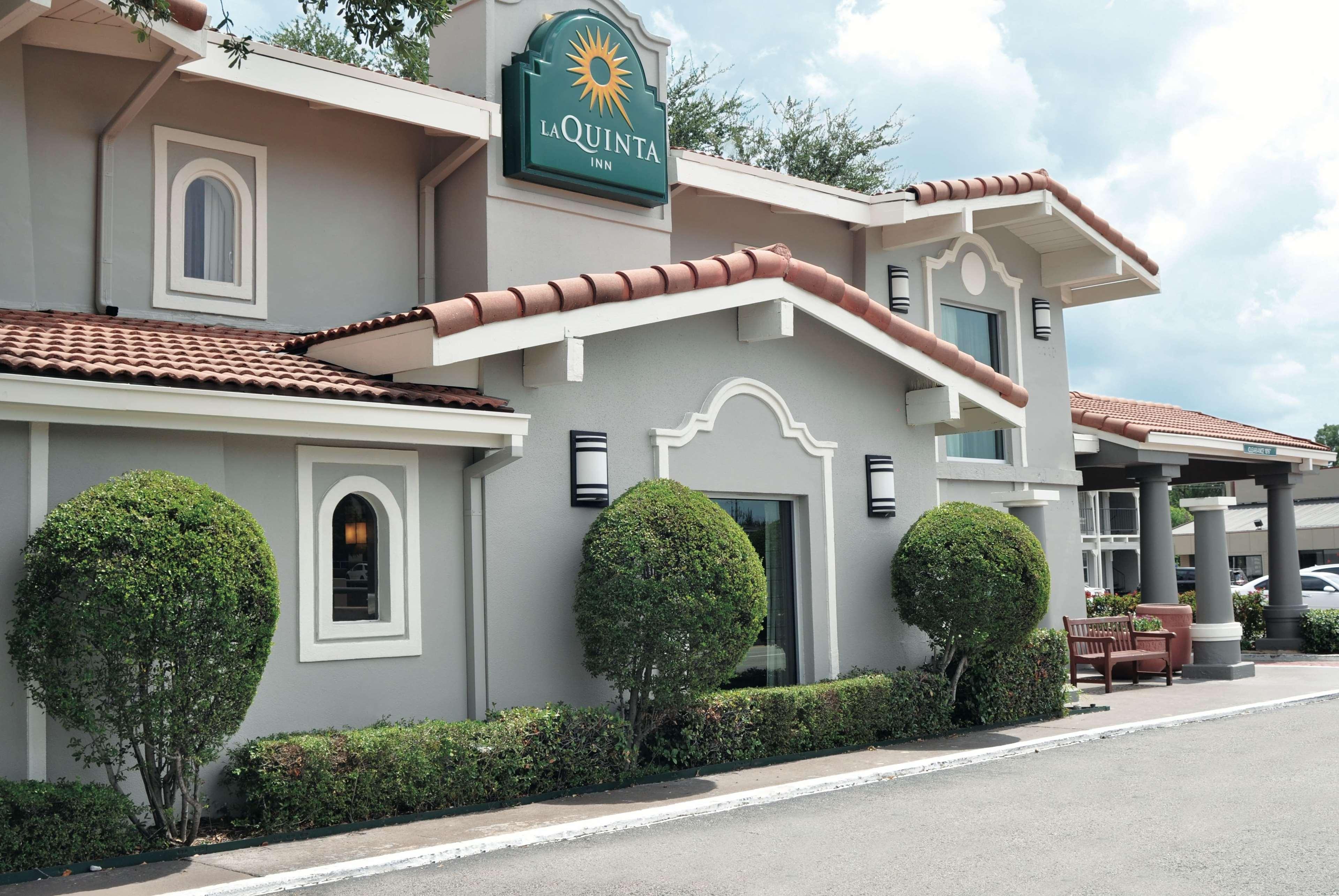 La Quinta Inn By Wyndham Dallas Uptown Exterior foto